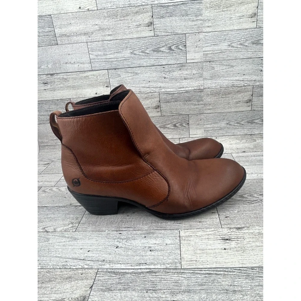 Born Brown Leather Ankle Boots Womens 9.5 M/W‎ Casual Western Heel Comfort Shoes